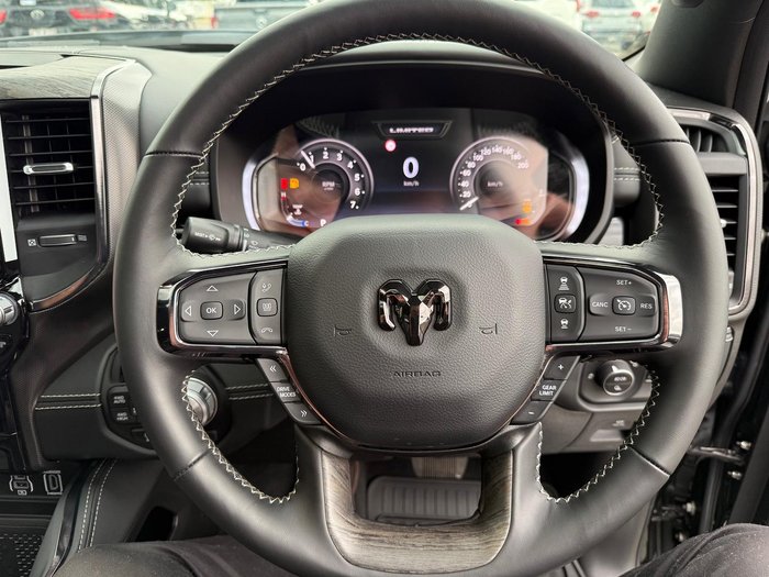 2025 RAM 1500 Limited Hurricane HO RamBox