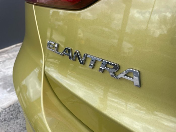 2017 Hyundai Elantra SR Turbo