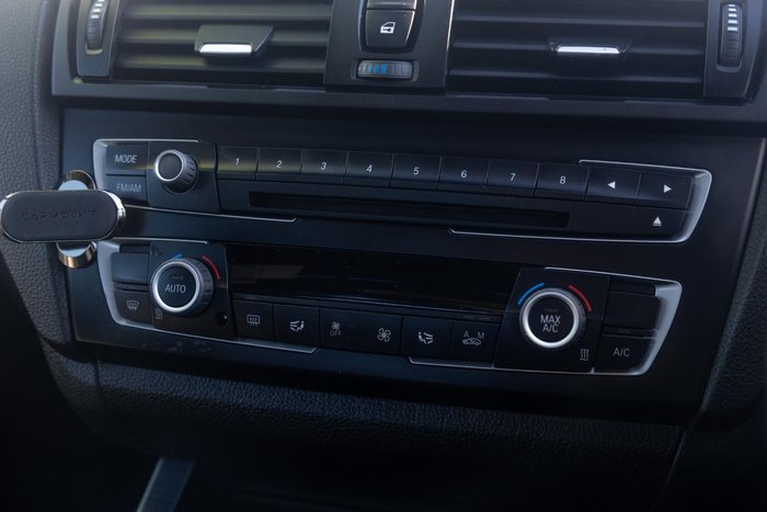 2014 BMW 2 Series 220d Sport Line