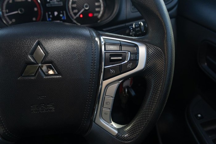 2020 Mitsubishi Triton GLX ADAS