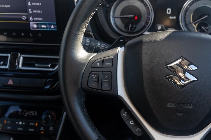 2023 Suzuki S-Cross GLX