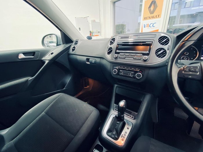 2013 Volkswagen Tiguan 132TSI Pacific 5N MY13.5 Four Wheel Drive Reflex Silver