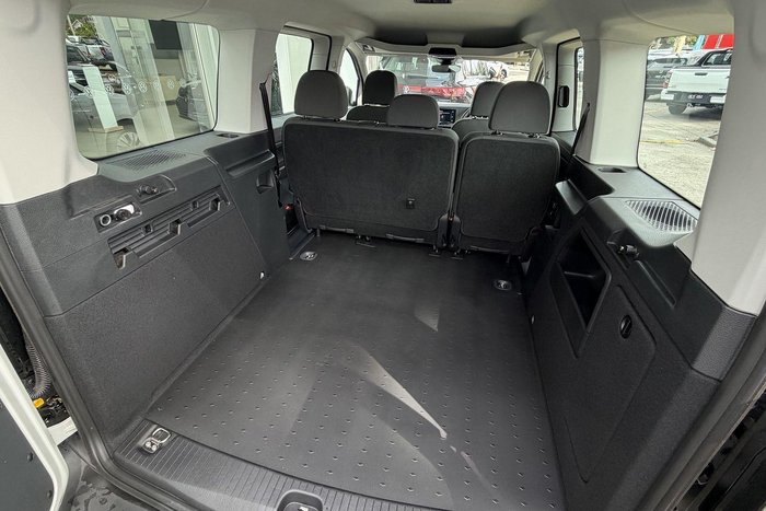 2025 Volkswagen Caddy TDI320