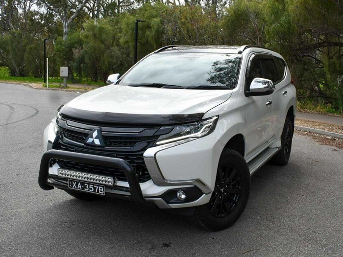 2019 Mitsubishi Pajero Sport Black Edition