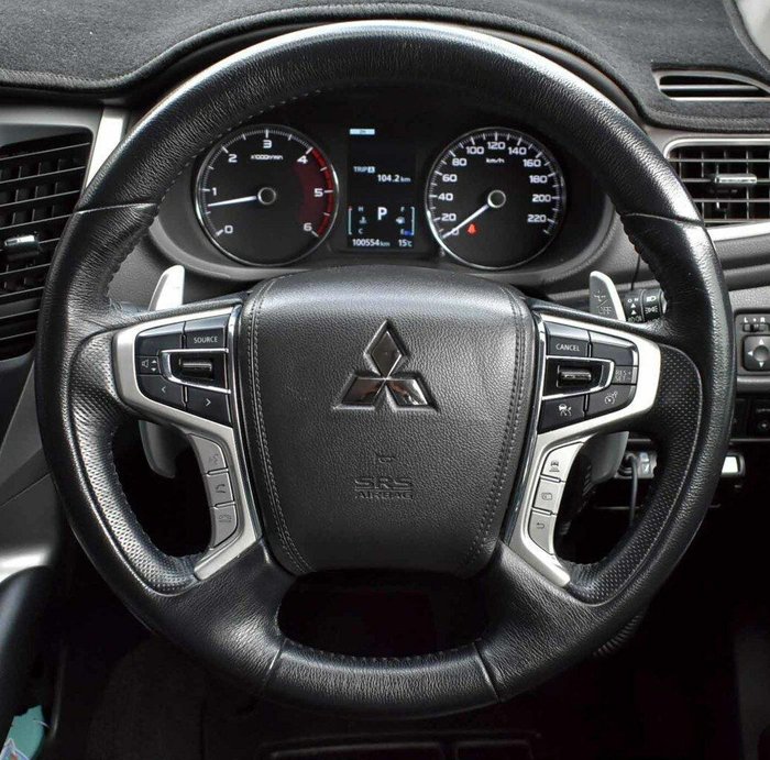 2019 Mitsubishi Pajero Sport Black Edition