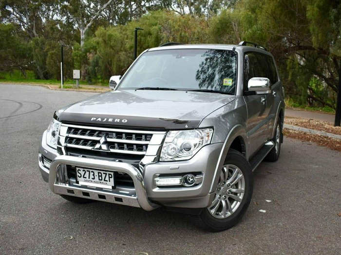 2019 Mitsubishi Pajero GLS
