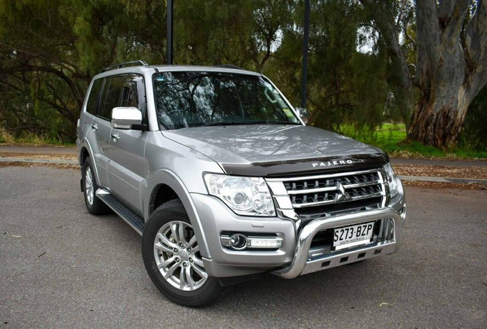 2019 Mitsubishi Pajero GLS