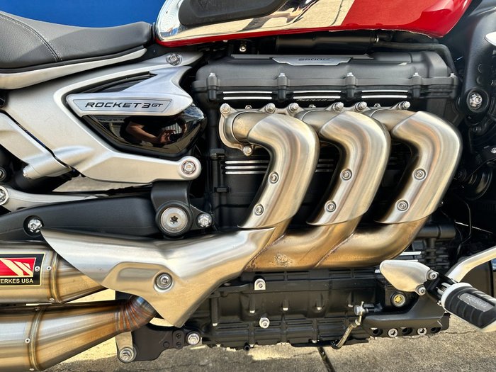 2023 TRIUMPH ROCKET 3 GT CHROME EDITION Chrome / Silver