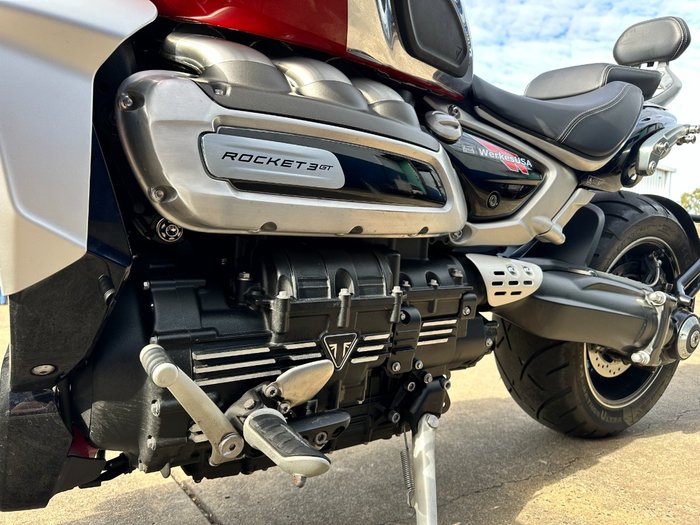 2023 TRIUMPH ROCKET 3 GT CHROME EDITION Chrome / Silver