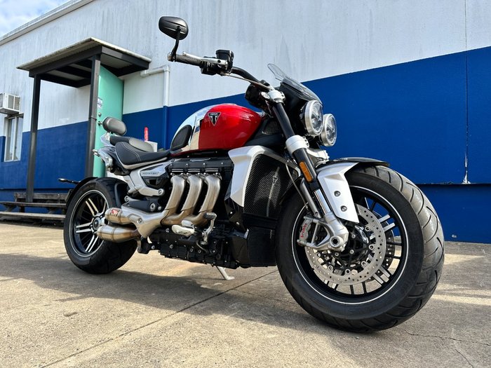 2023 TRIUMPH ROCKET 3 GT CHROME EDITION Chrome / Silver