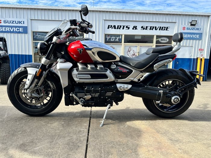 2023 TRIUMPH ROCKET 3 GT CHROME EDITION Chrome / Silver