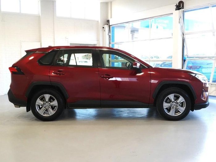 2022 Toyota RAV4 GX