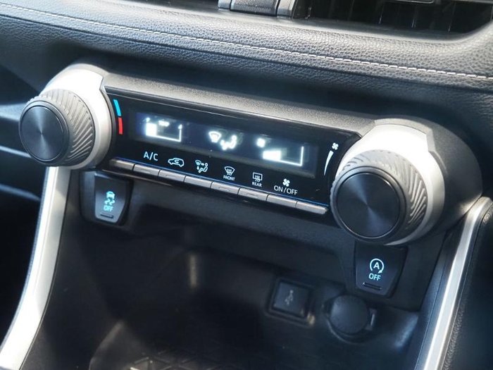 2022 Toyota RAV4 GX