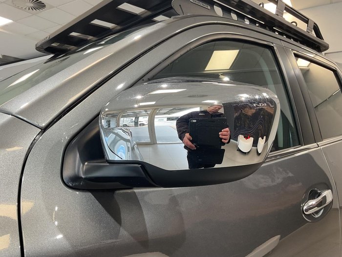 2018 Nissan Navara ST