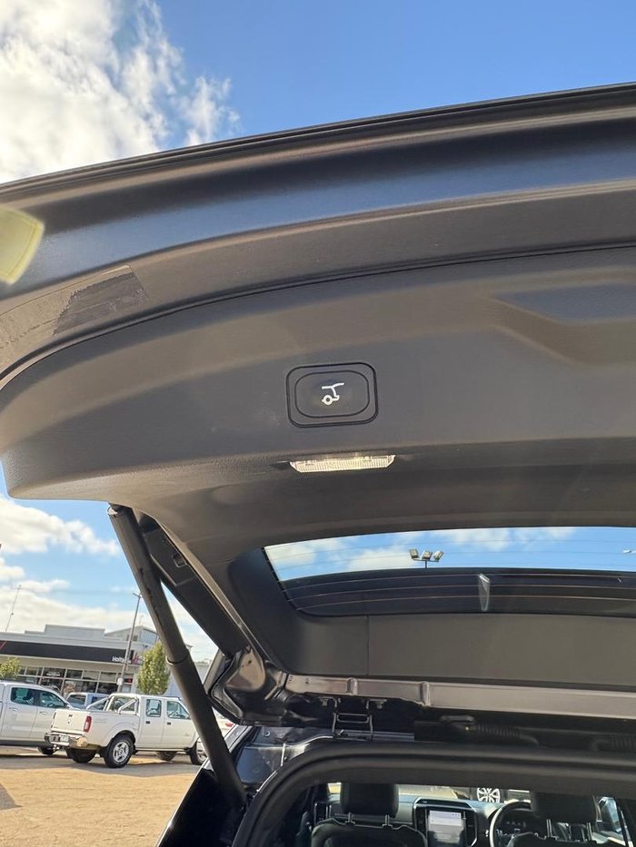 2025 Ford Everest Platinum MY25.25 4X4 Dual Range Meteor Grey
