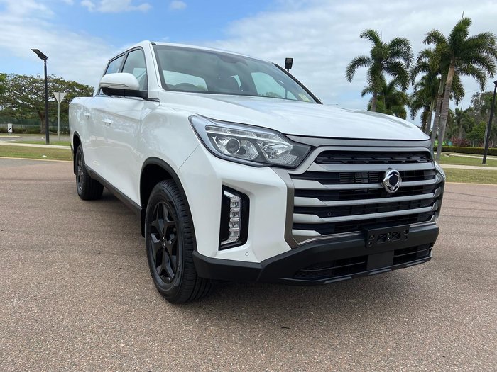 2024 SsangYong Musso Ultimate Q261 MY24 4X4 Dual Range Pearl White