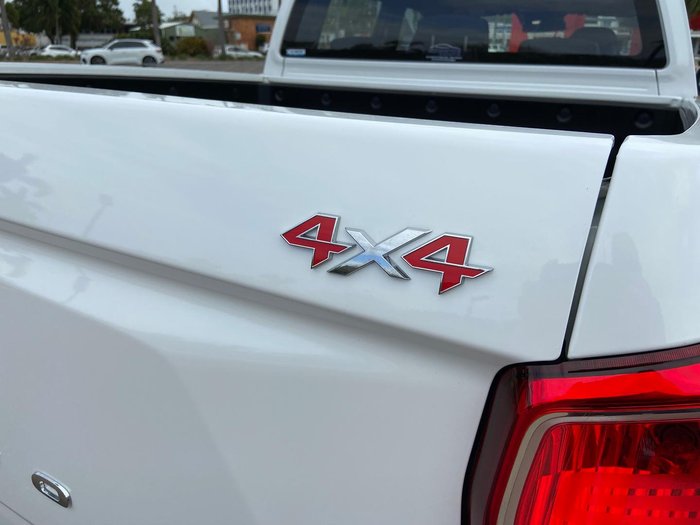 2024 SsangYong Musso Ultimate Q261 MY24 4X4 Dual Range Pearl White