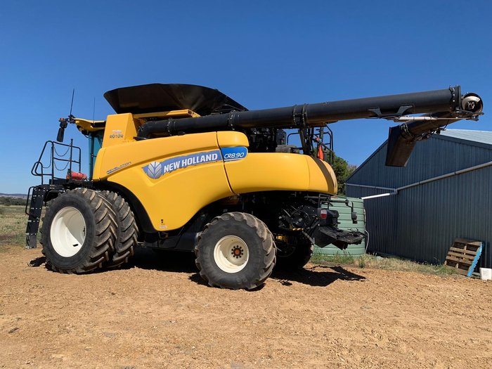 2018 New Holland Cr8.90