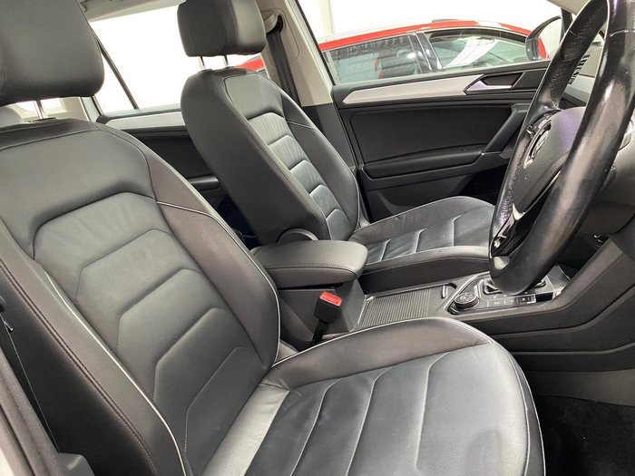 2017 Volkswagen Tiguan 132TSI Comfortline 5N MY18 Four Wheel Drive Pure White