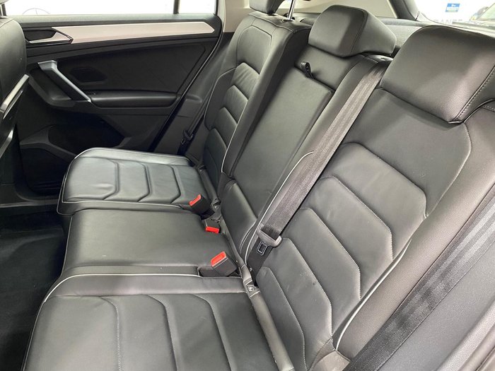 2017 Volkswagen Tiguan 132TSI Comfortline 5N MY18 Four Wheel Drive Pure White
