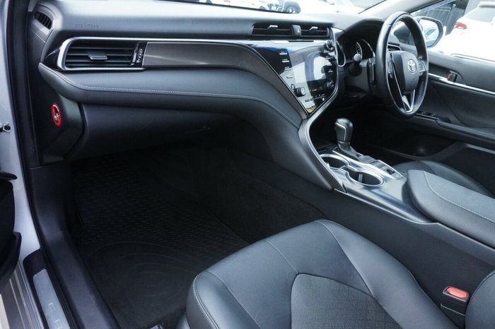 2019 Toyota Camry SX