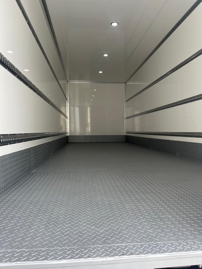 2025 Hino 500 Series FL2628 Auto White