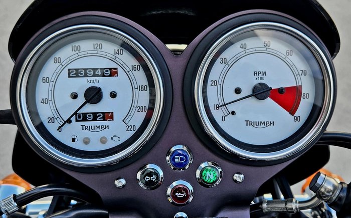 2009 Triumph Thruxton 900 Thruxton Black