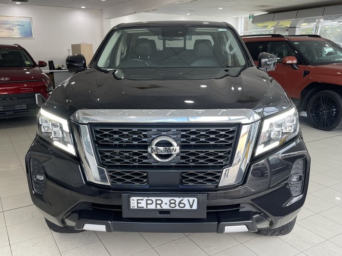 2021 Nissan Navara ST-X