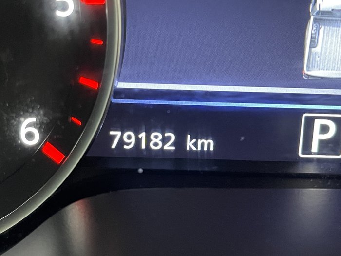2021 Nissan Navara ST-X