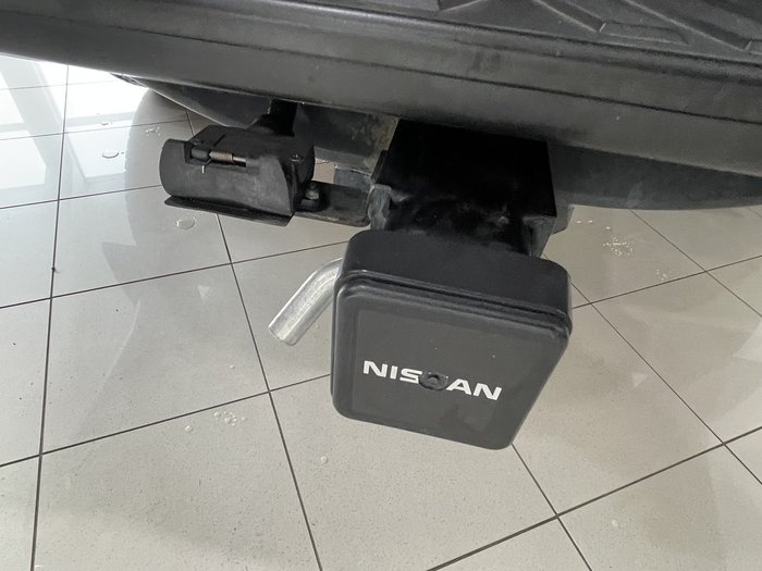 2021 Nissan Navara ST-X