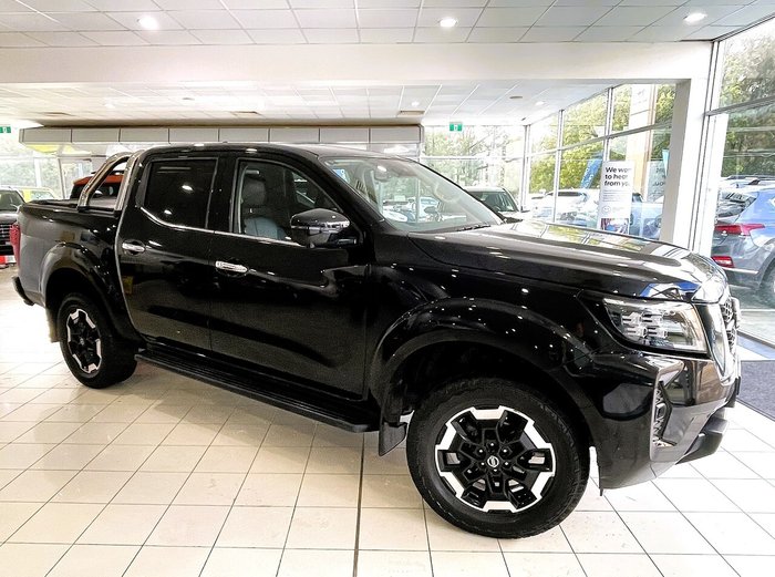 2021 Nissan Navara ST-X