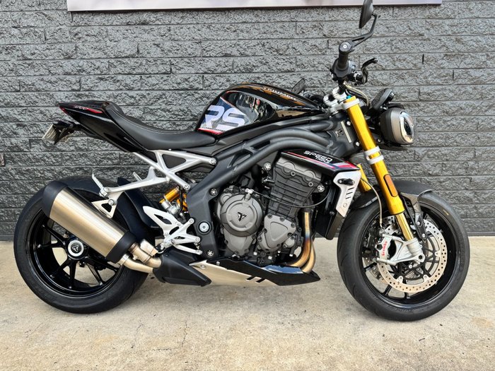 2021 Triumph SPEED TRIPLE 1200 RS Black