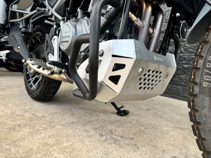 2025 CFMOTO 450 MT grey