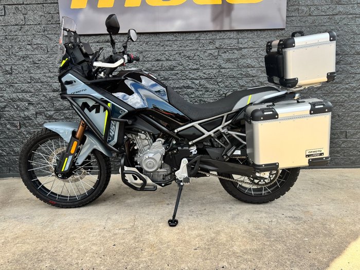 2025 CFMOTO 450 MT grey
