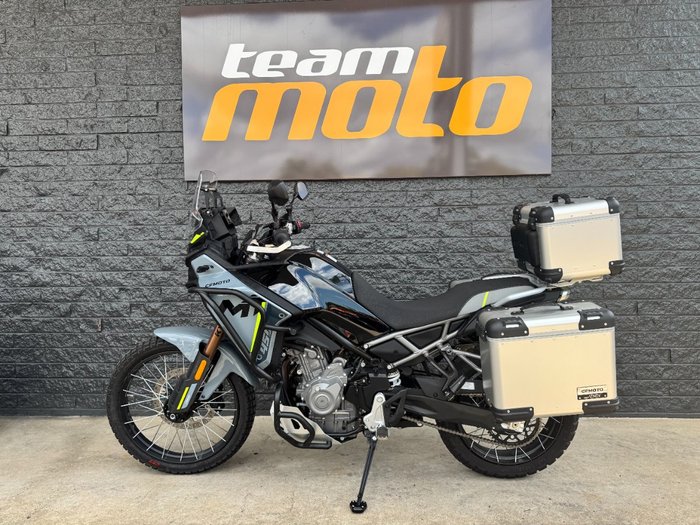 2025 CFMOTO 450 MT grey