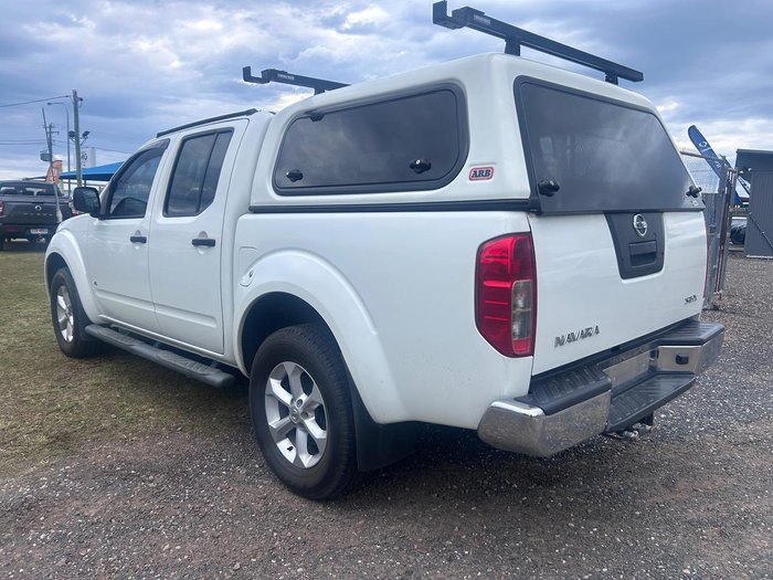 2012 Nissan Navara ST-X