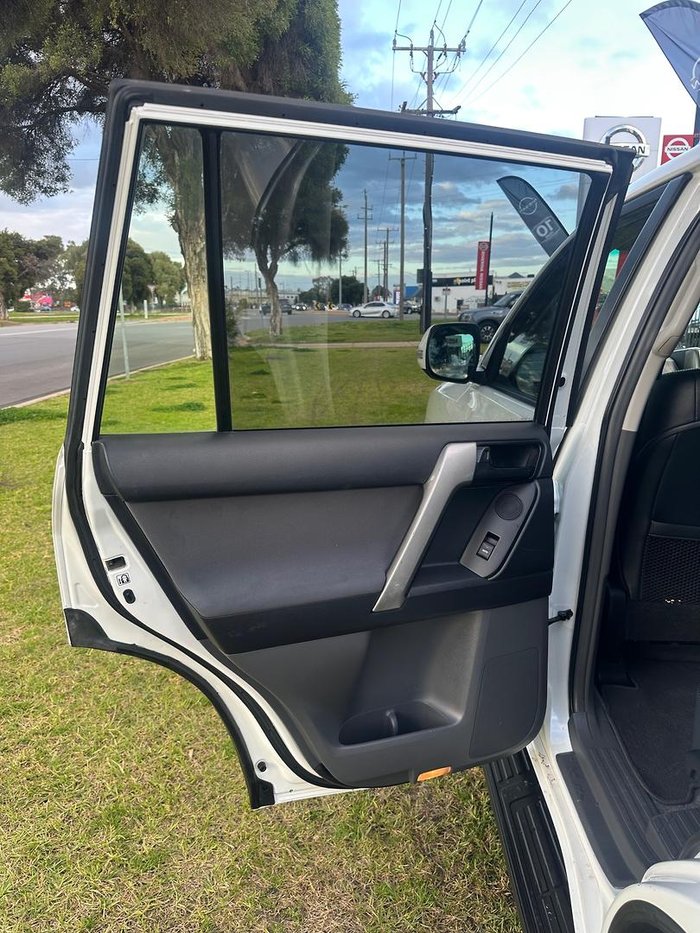 2013 Toyota Landcruiser Prado Altitude