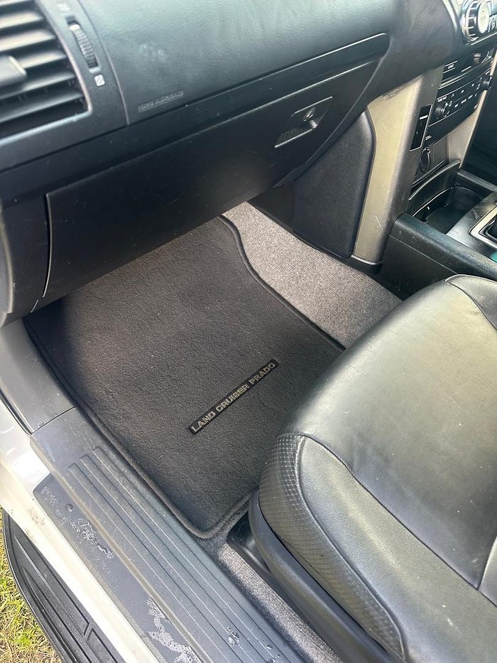 2013 Toyota Landcruiser Prado Altitude
