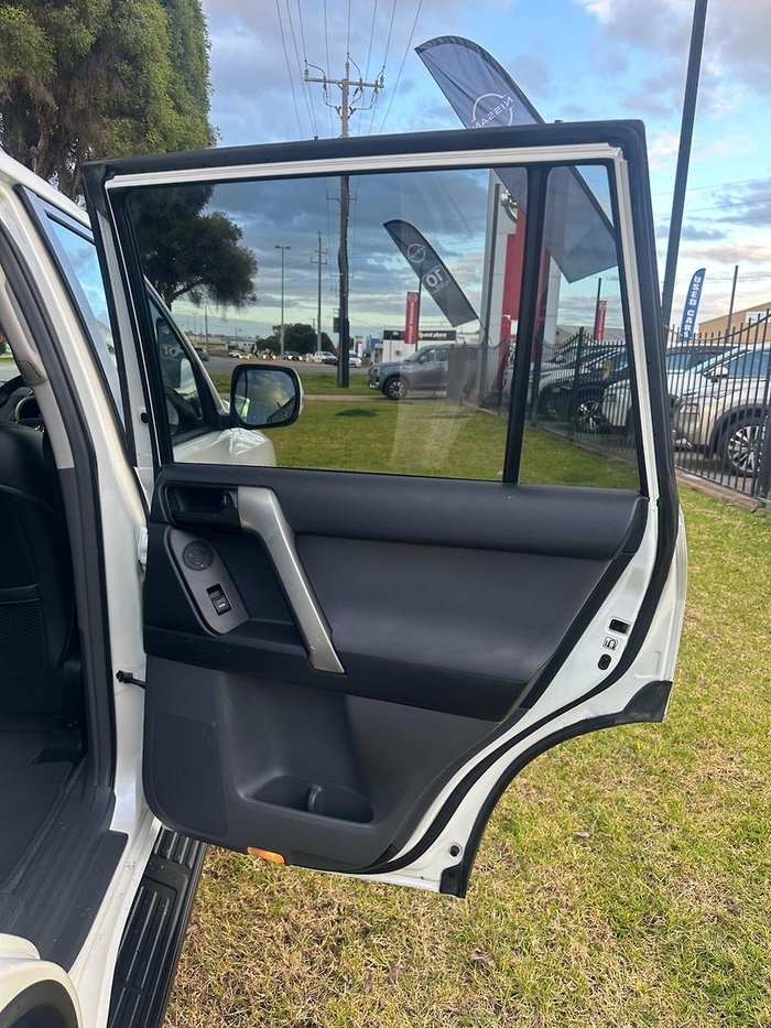 2013 Toyota Landcruiser Prado Altitude