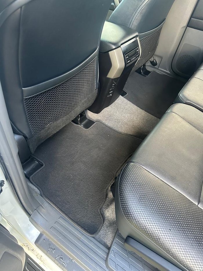 2013 Toyota Landcruiser Prado Altitude
