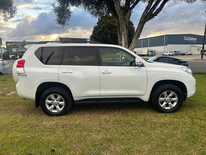 2013 Toyota Landcruiser Prado Altitude