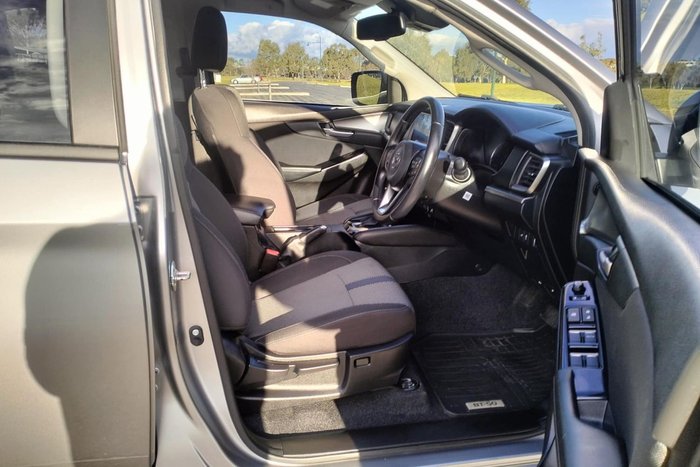 2023 Mazda BT-50 XTR LE