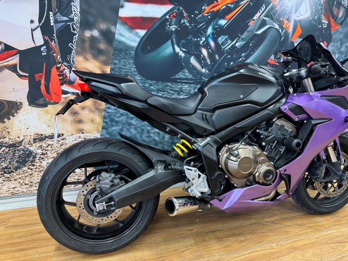 2020 Honda CBR650R PURPLE/BLACK