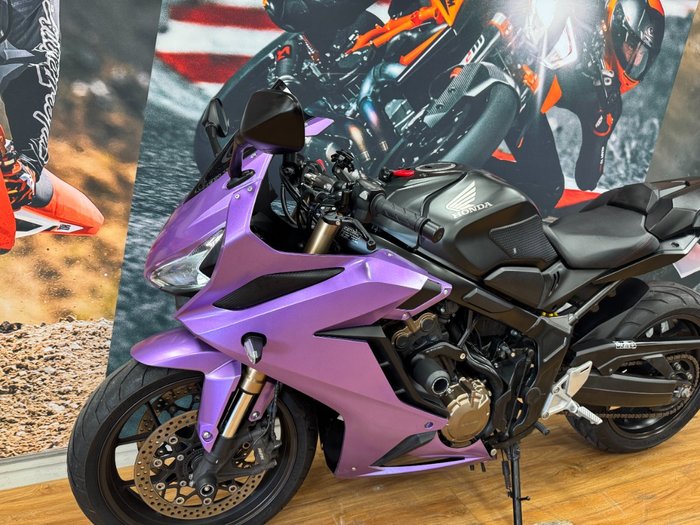2020 Honda CBR650R PURPLE/BLACK