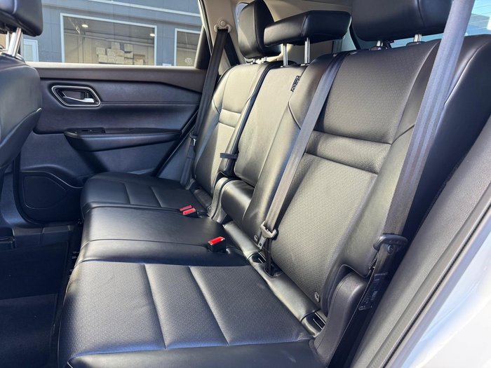 2022 Nissan X-TRAIL ST-L