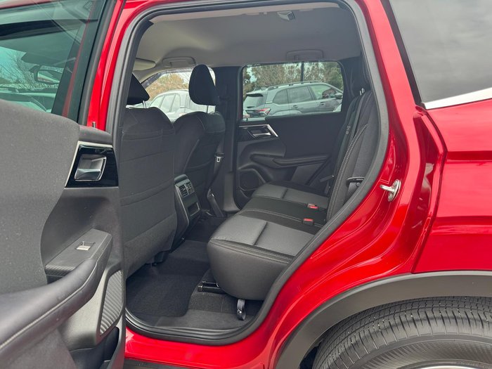 2022 Mitsubishi Outlander LS