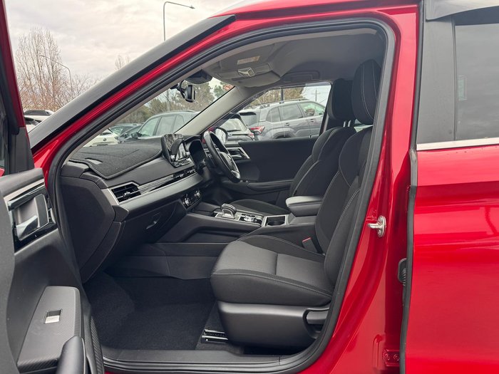 2022 Mitsubishi Outlander LS