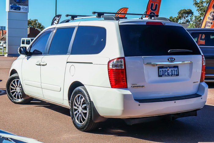 2011 Kia Grand Carnival Platinum