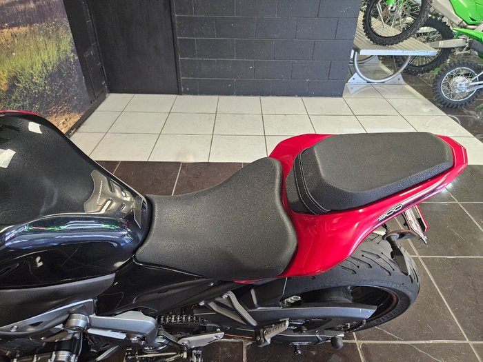 2018 Kawasaki ZR 900 RED