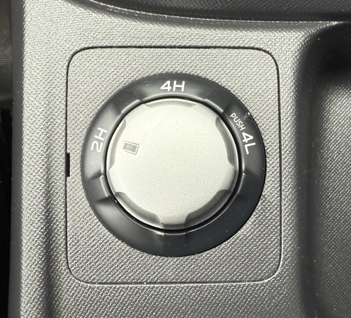 2018 Isuzu D-MAX LS-M